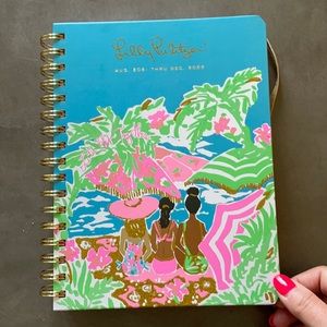 Lilly Pulitzer Agenda Planner Aug ‘21- Dec ‘22 NEW